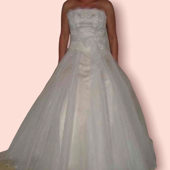 Maggie Sottero Dresses & Skirts - 👰NEW! MAGGIE SOTTERO WEDDING GOWN👰
